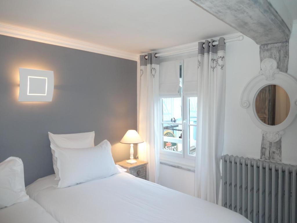 Hotel Le P'Tit Beaumont Rum bild
